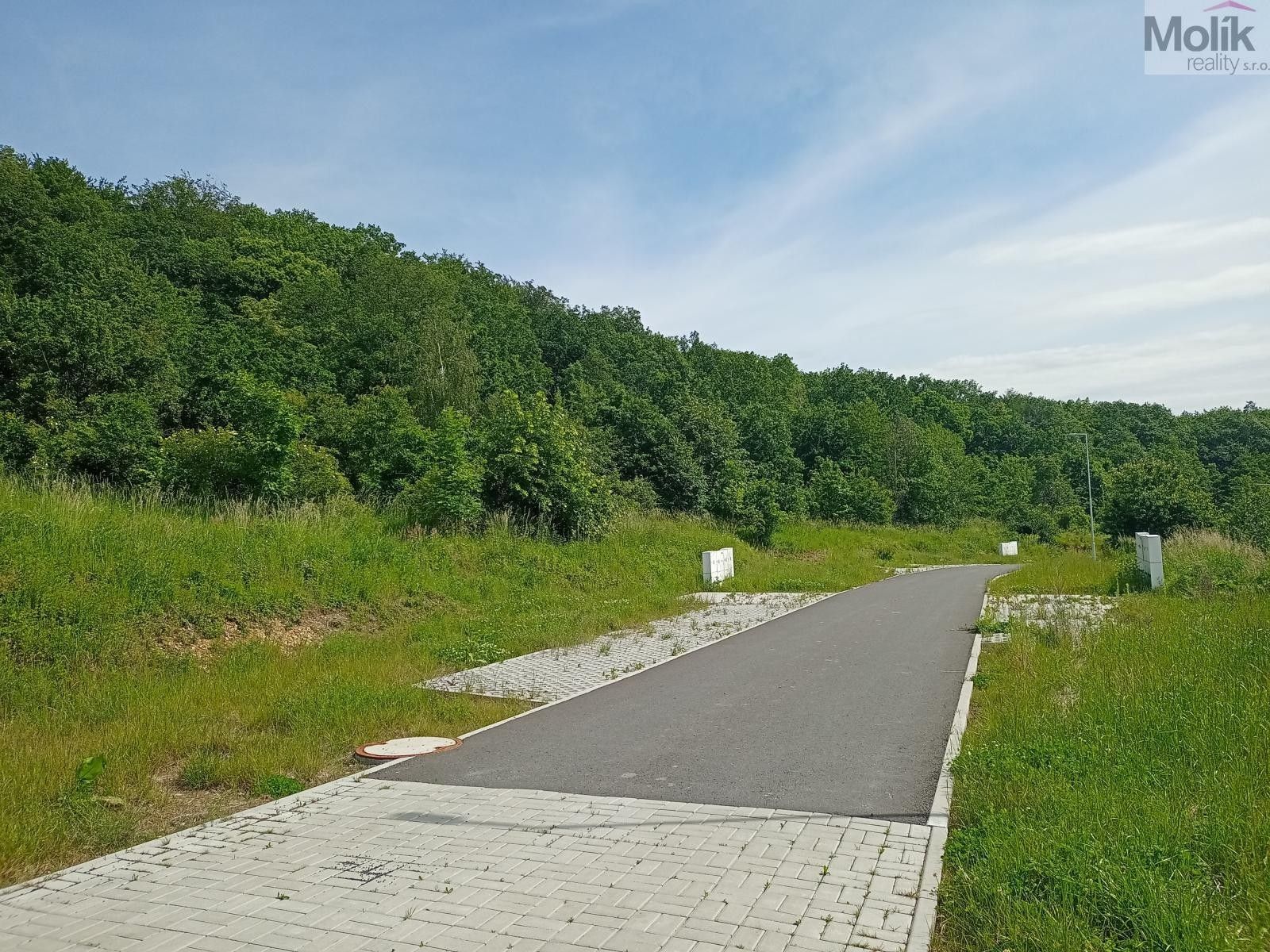 Prodej pozemek pro bydlení - Chomutov, 1 007 m²