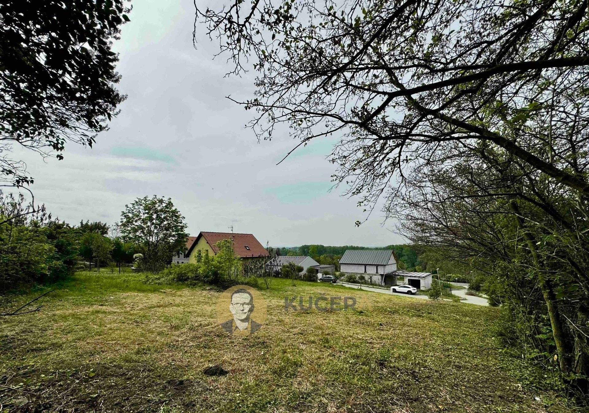 Zahrady, Mělník