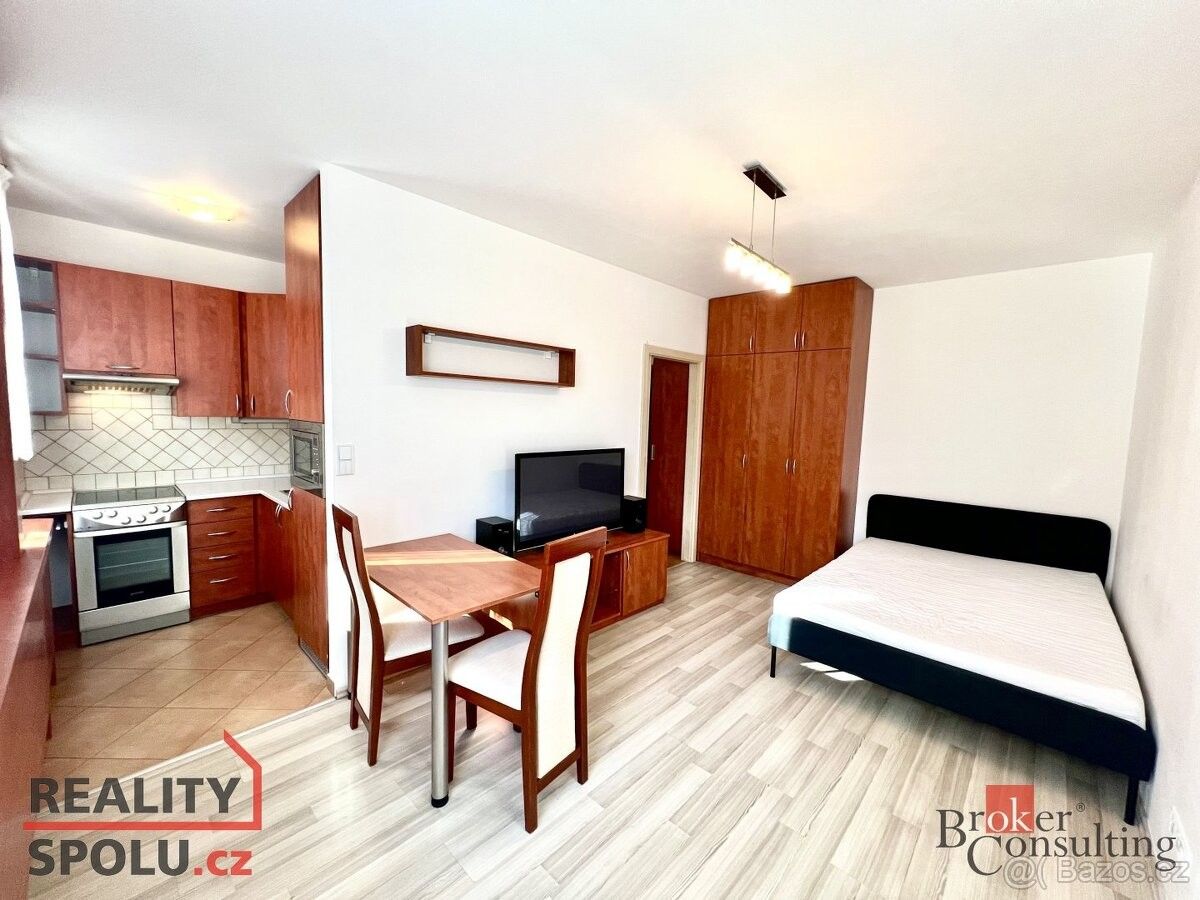 Pronájem byt - Ostrava, 708 00