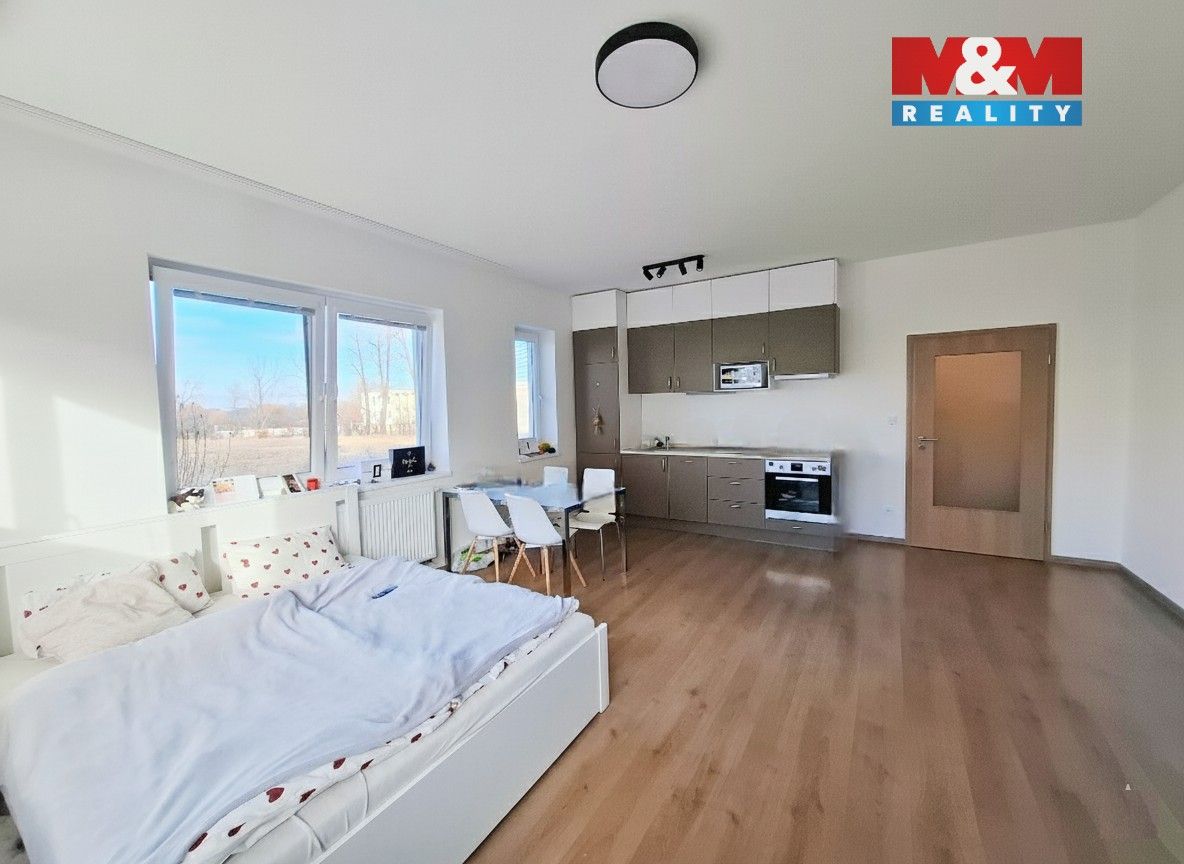 Pronájem byt - Praha, 155 21