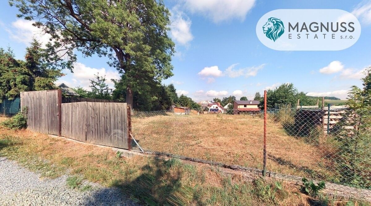 Prodej pozemek pro bydlení - Dolany u Olomouce, 783 16