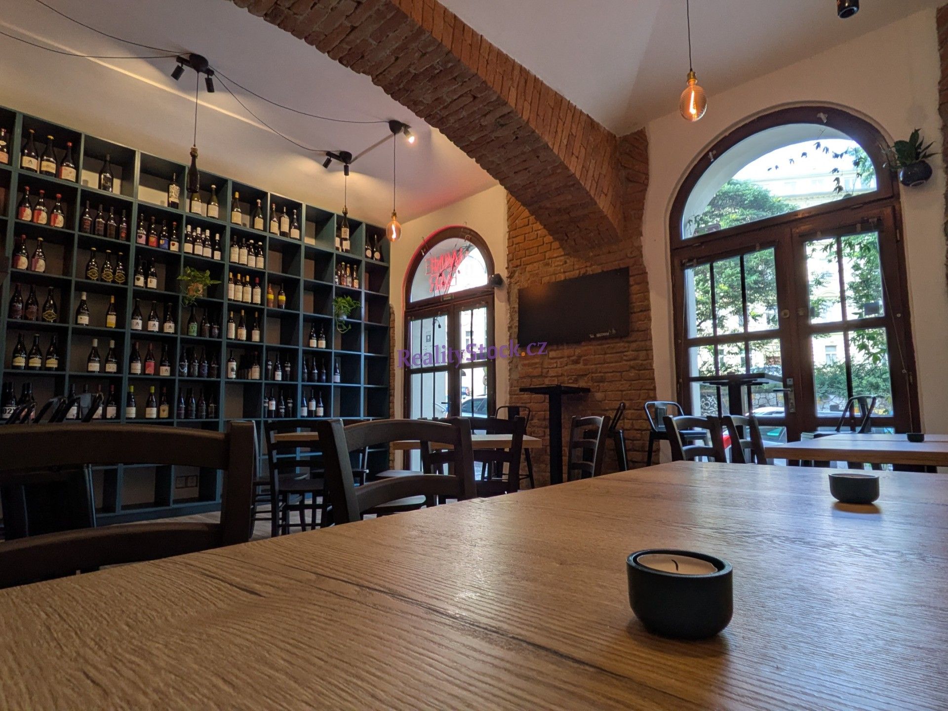 Restaurace · 80 m² · Francouzská, Praha - 4