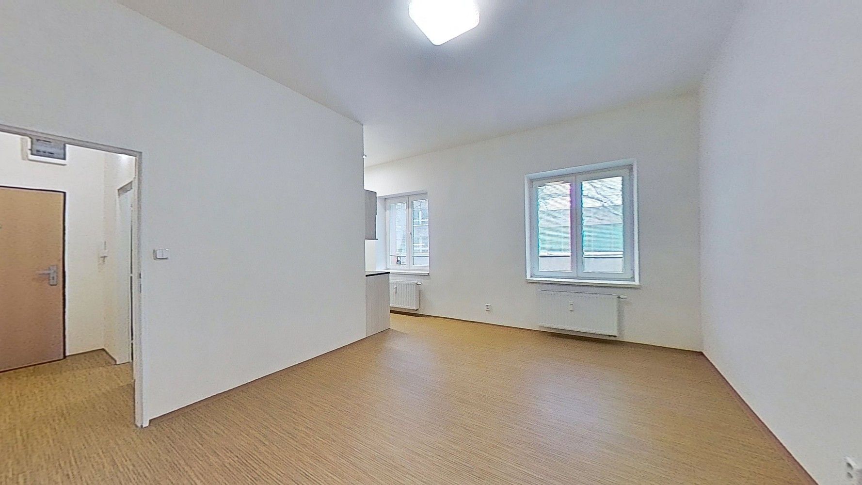 Pronájem byt 1+kk - Na Fifejdách, Ostrava - Moravská Ostrava, 30 m² - 5