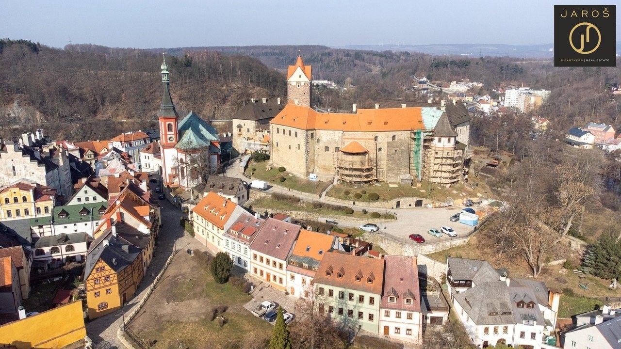 Obchodní prostory, T. G. Masaryka, Loket, 144 m²