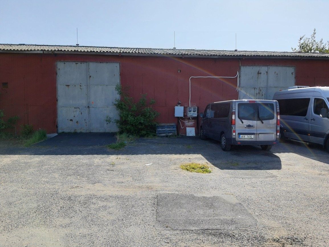 Sklady, Hradiště, Cheb, 109 m²