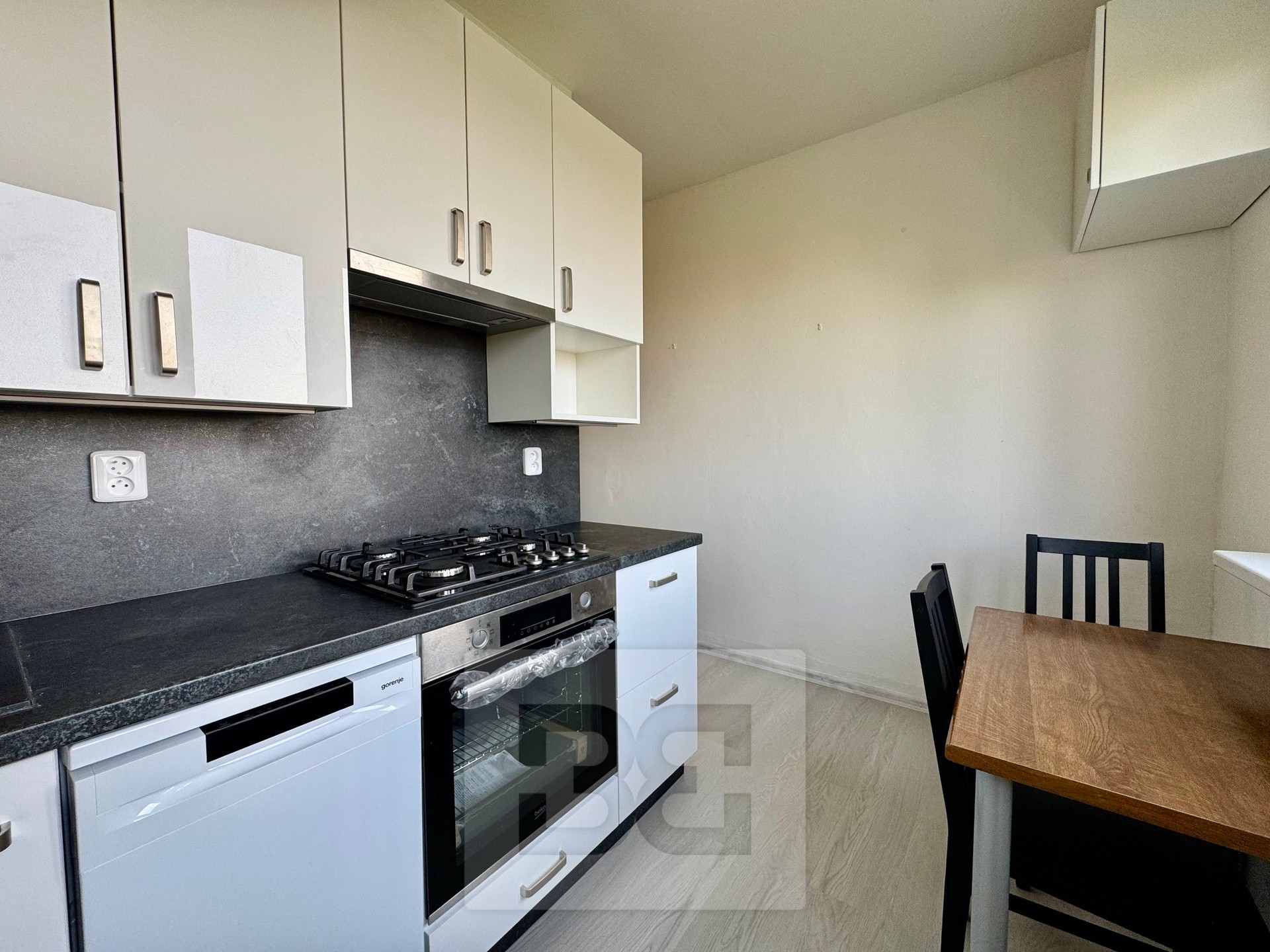 Byt 1+1 · 37 m² · Provazníkova, Brno - 3