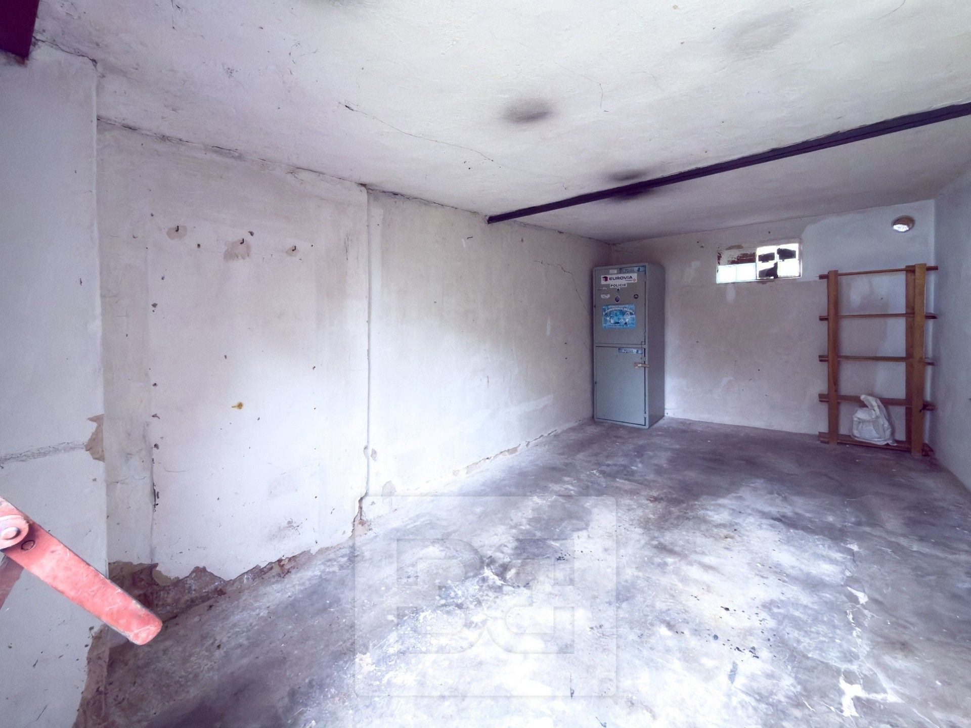 Pronájem garáž - Ku ptáku, Kutná Hora, 18 m²