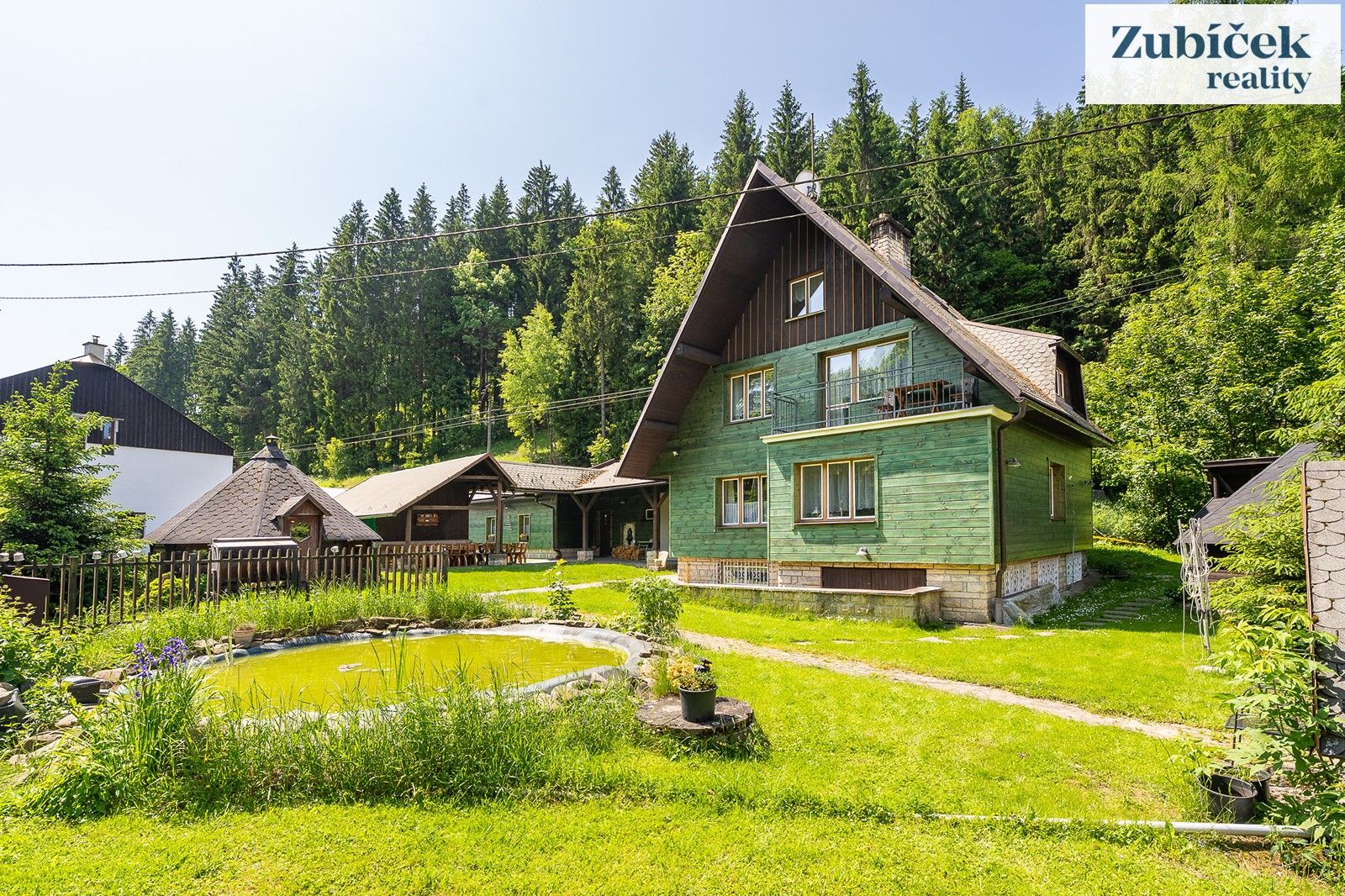 Rodinné domy, Velké Karlovice, 550 m²