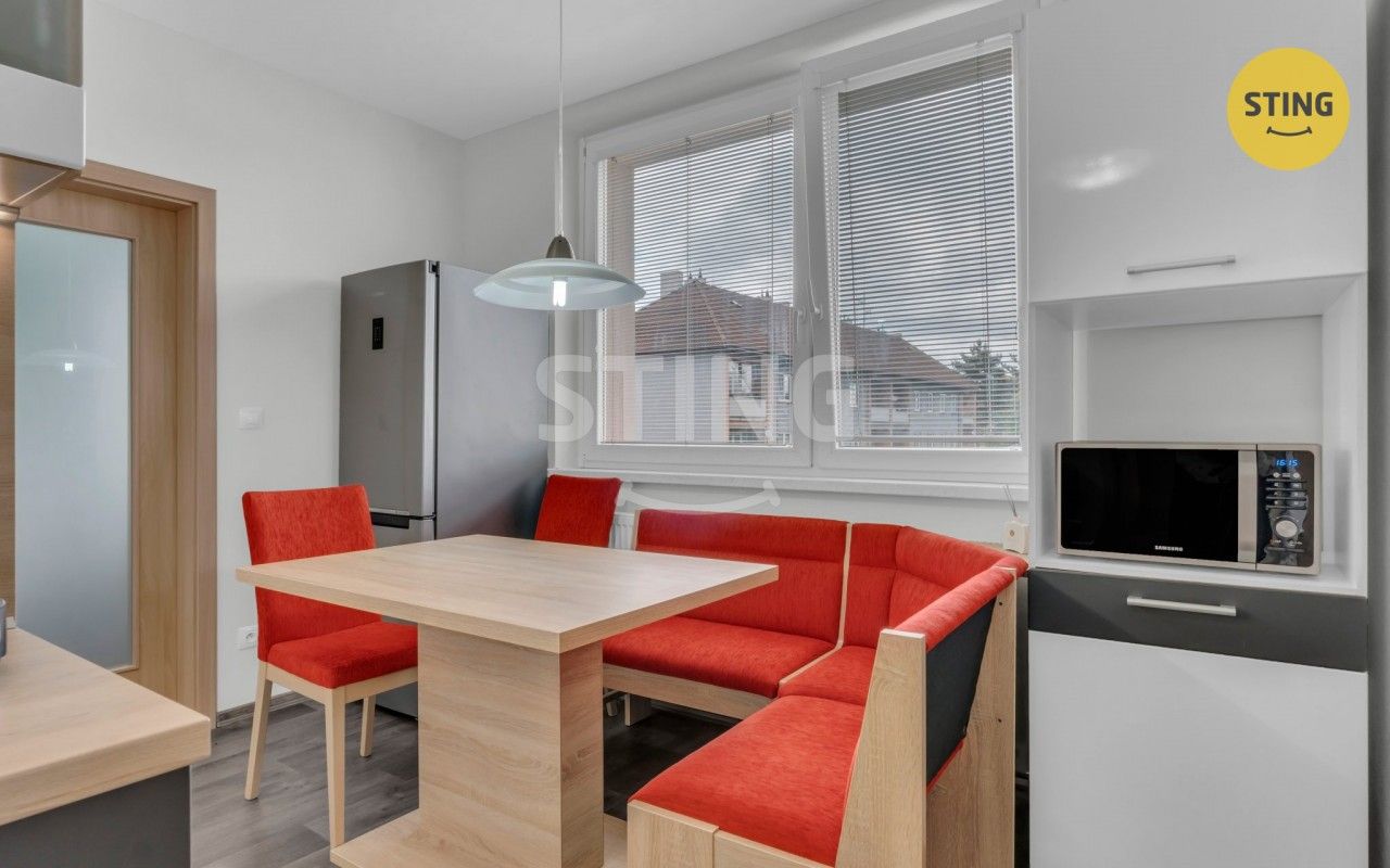 3+1, Jarní, Dobronín, 65 m² - 2