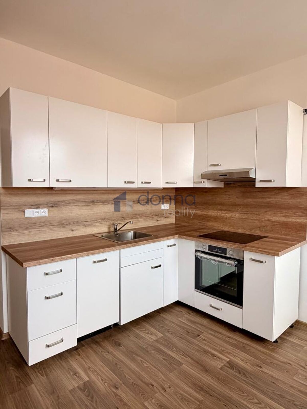 2+kk, Víta Nejedlého, Praha Žižkov, 42 m² - 2
