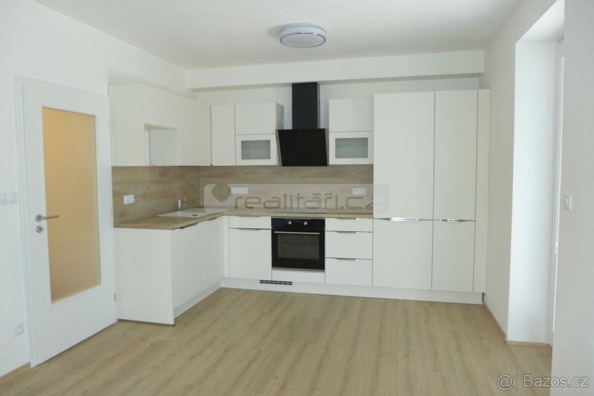 Byty, Plzeň, 323 00