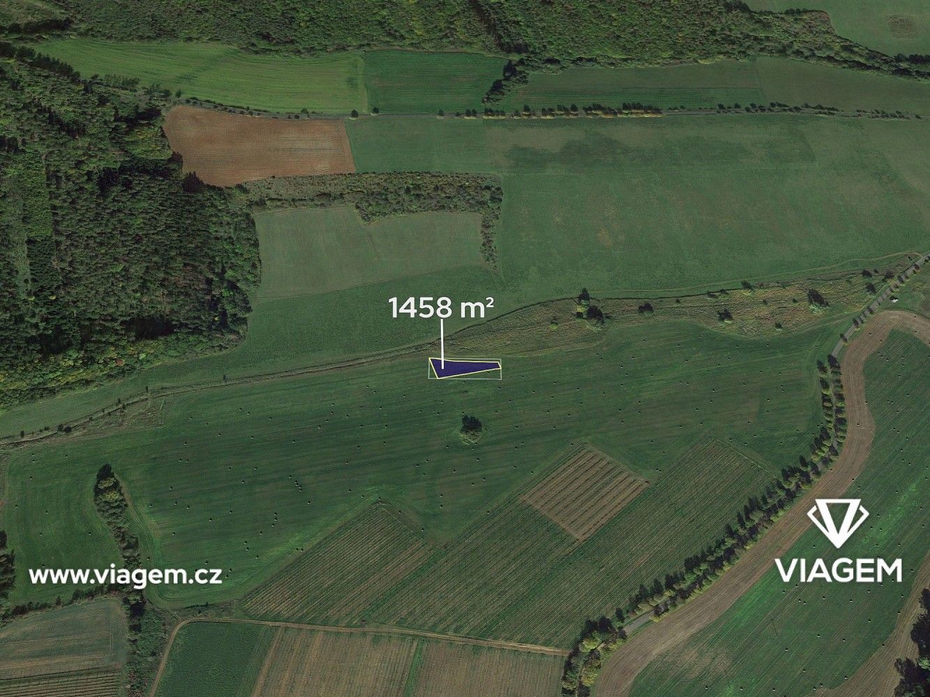Zemědělský pozemek, 1 458 m²
