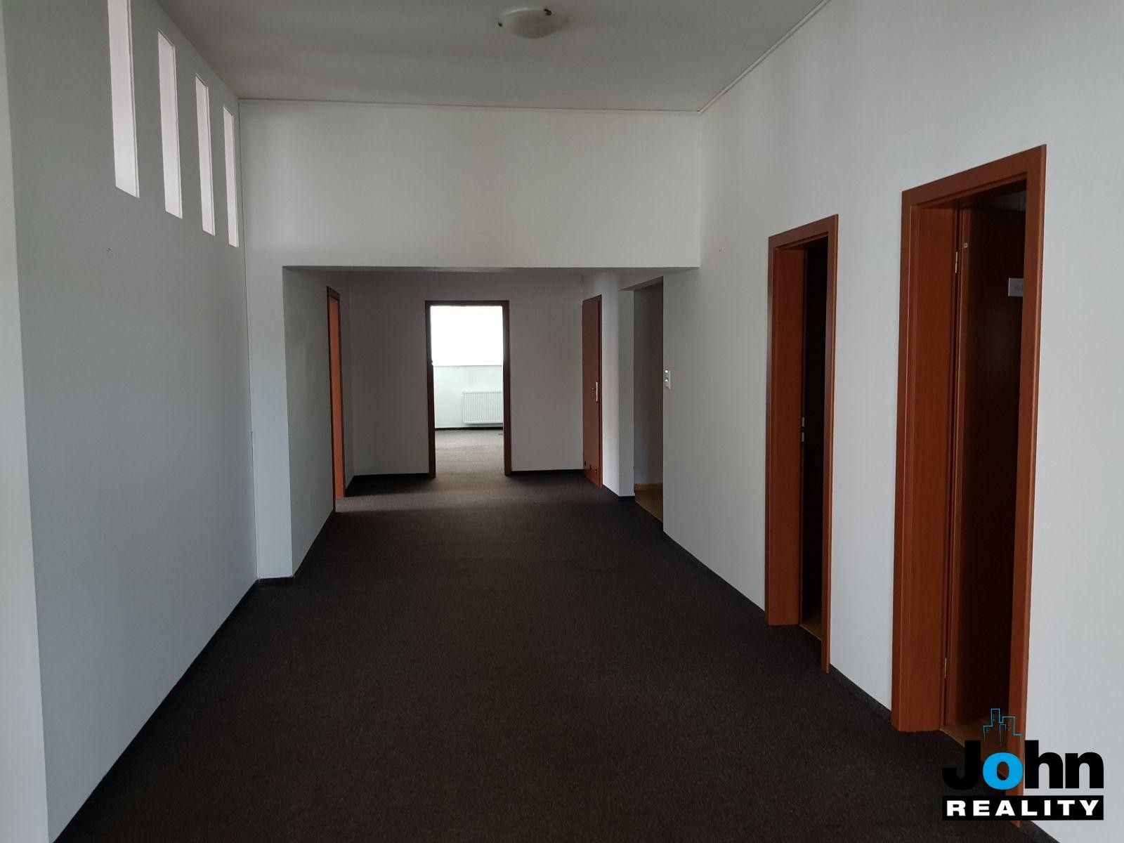 Kancelář · 200 m² · Maxima Gorkého, Most - 3