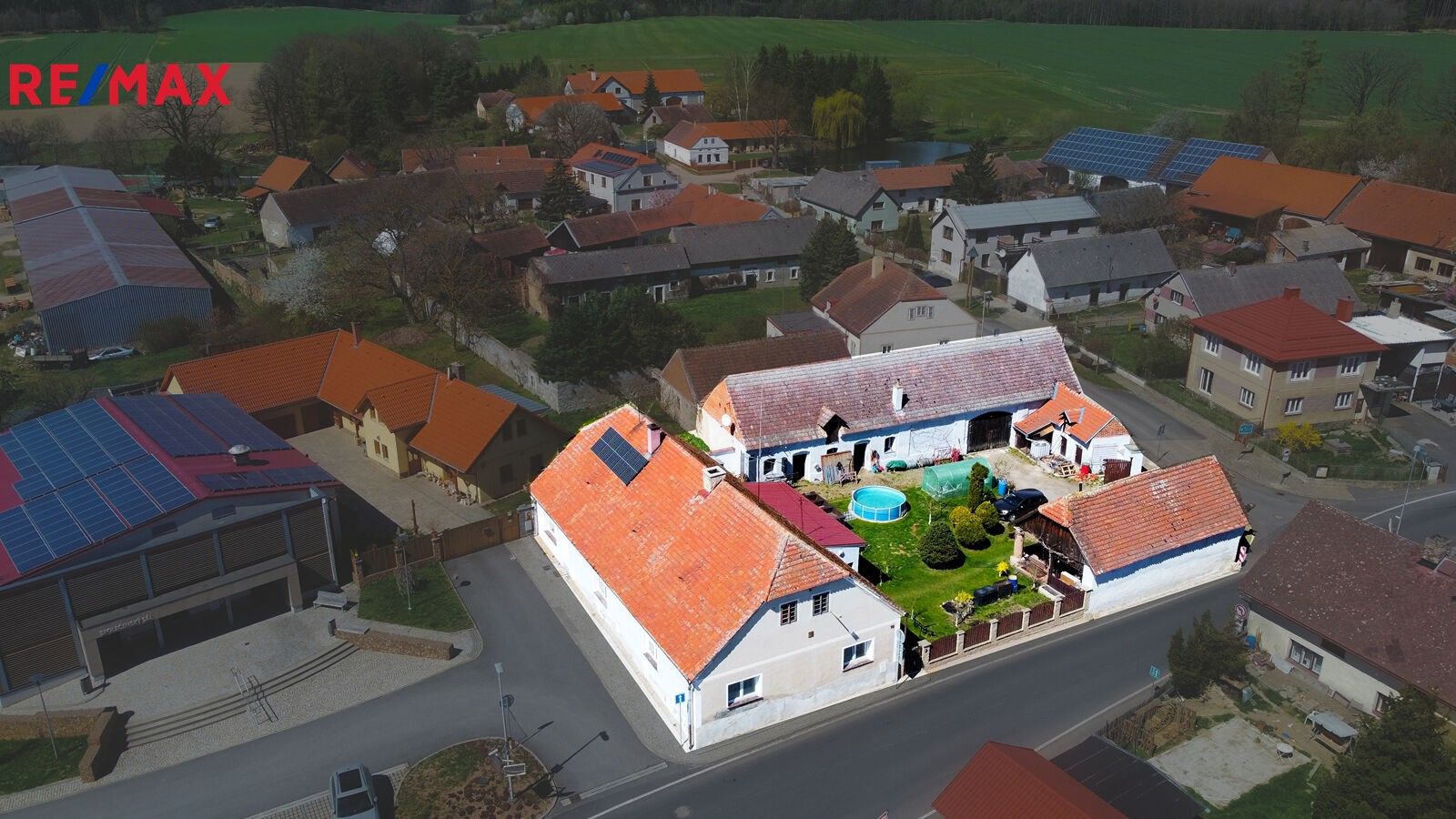 Rodinné domy, Chrást, 280 m²