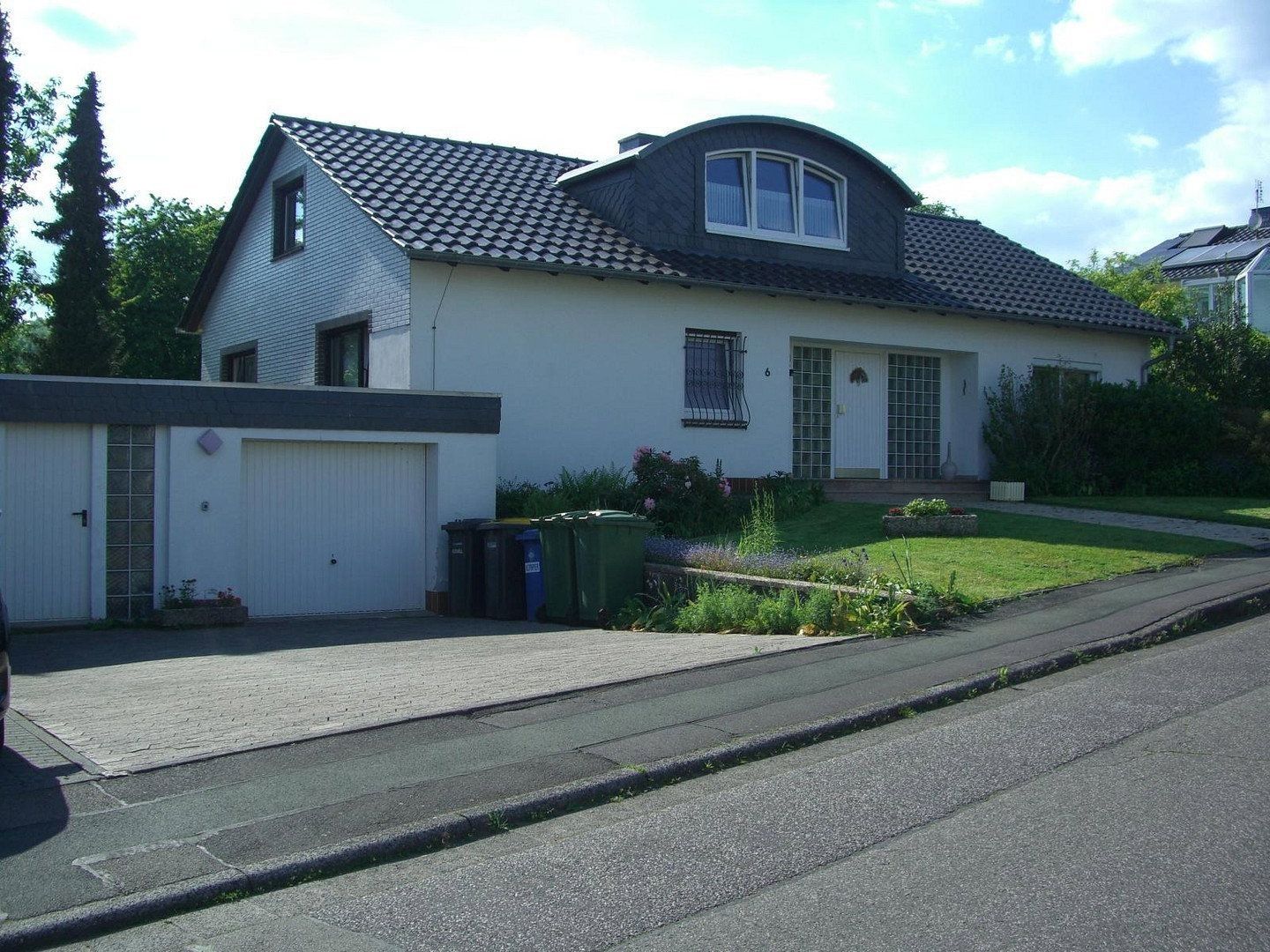 Rodinné domy, , Hessen, 180 m² - 1