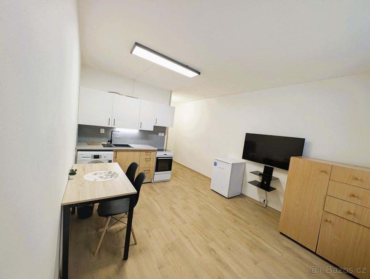 Byty, Sokolov, 356 01