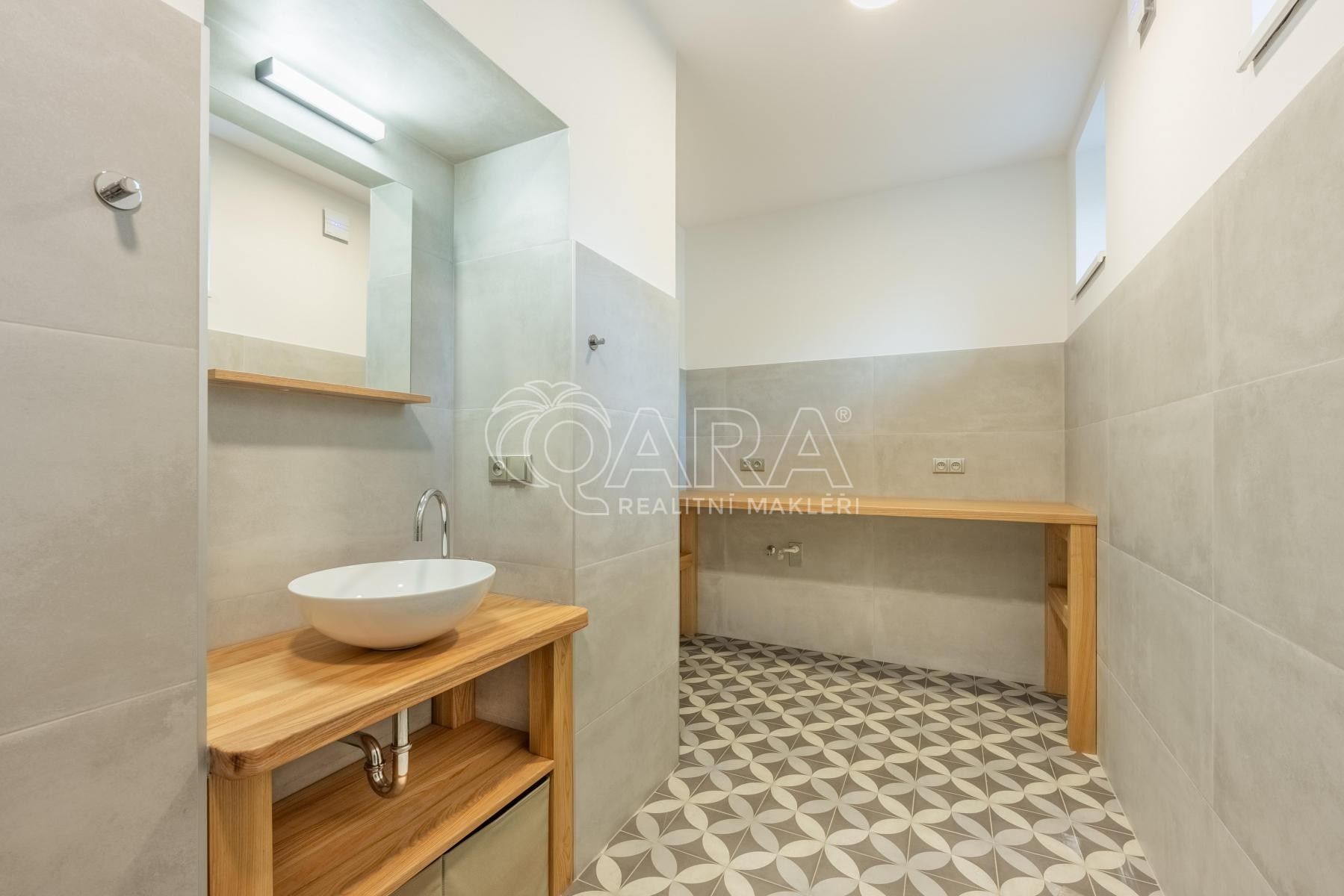 Byt 2+kk · 62 m² · Nad Šárkou  , Praha Dejvice - 3