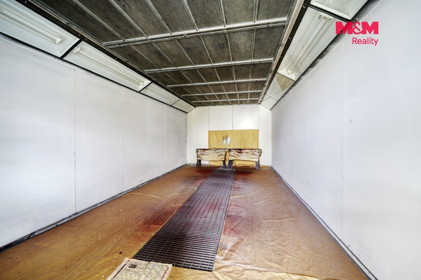 Výrobní prostory · 152 m² · Bohy - 3