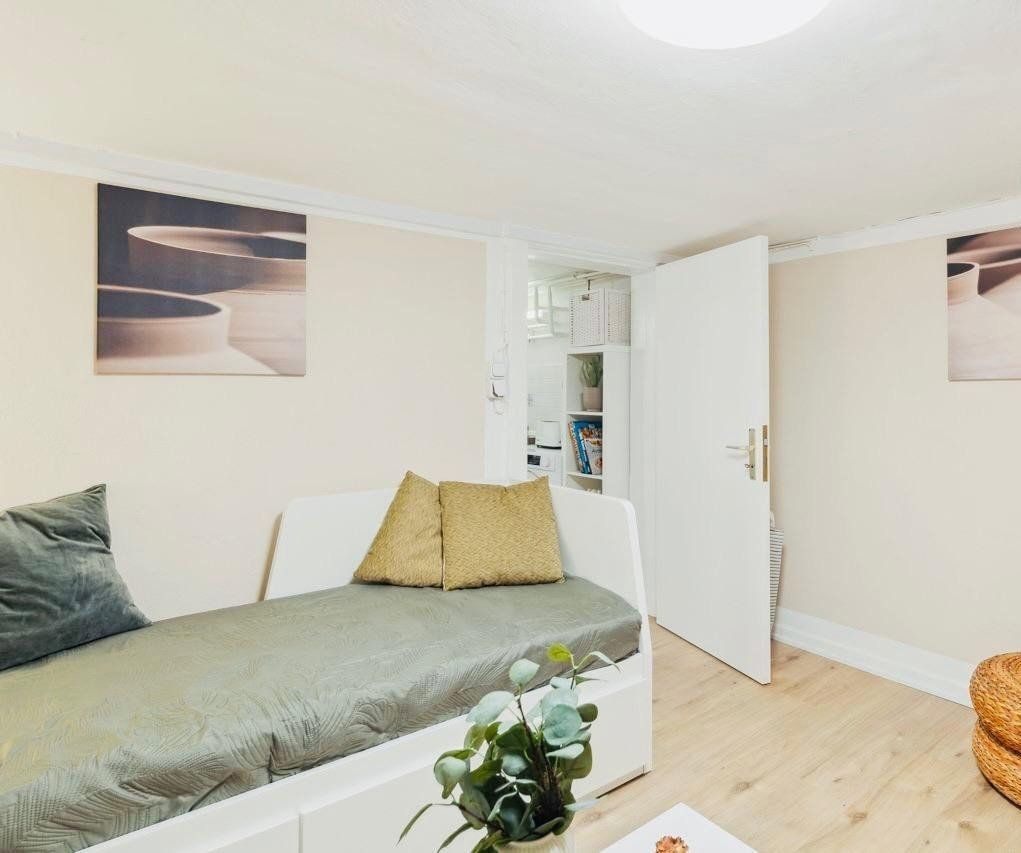 1+1, Luckmoor 10 Hamburg Lurup Hamburg 22549, 32 m² - 1