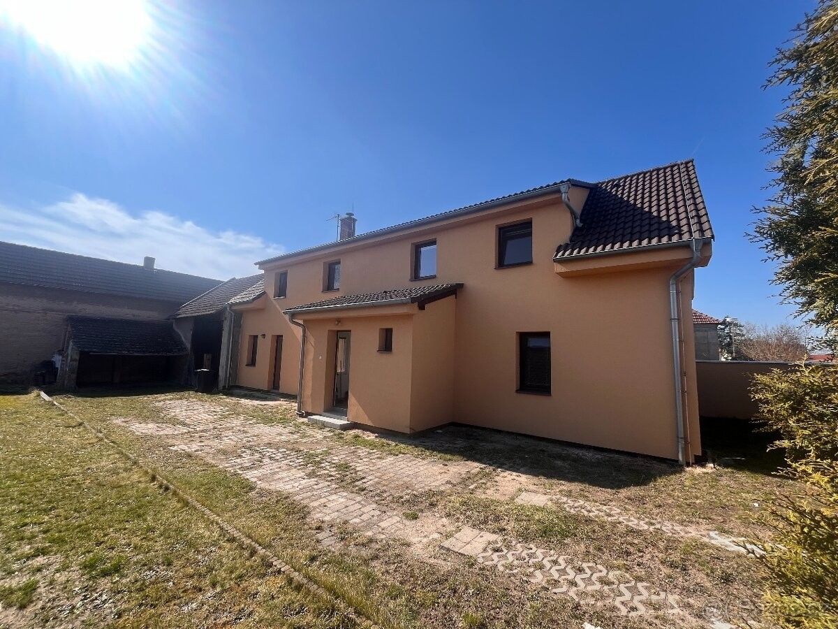 Prodej rodinný dům - Dřísy, 277 14