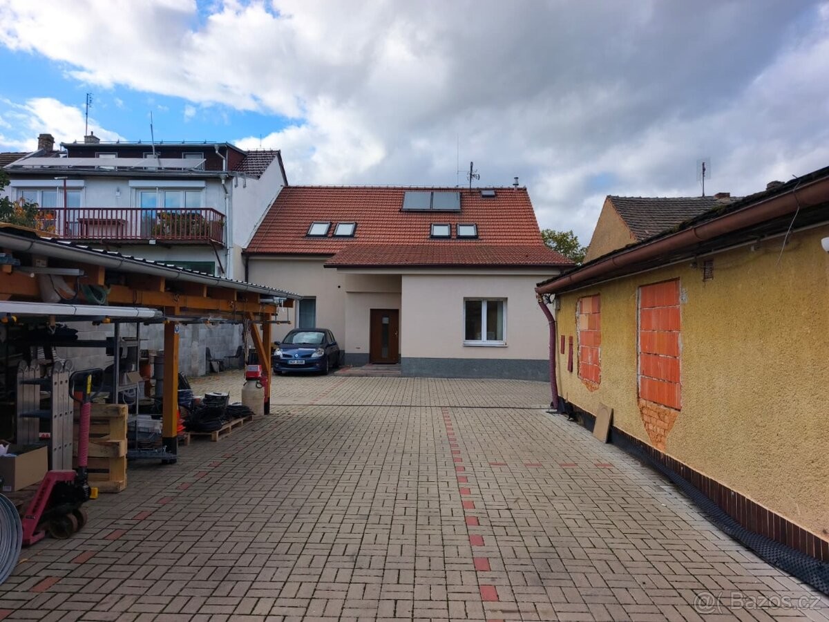 Rodinný dům · Plzeň, 322 00 - 2
