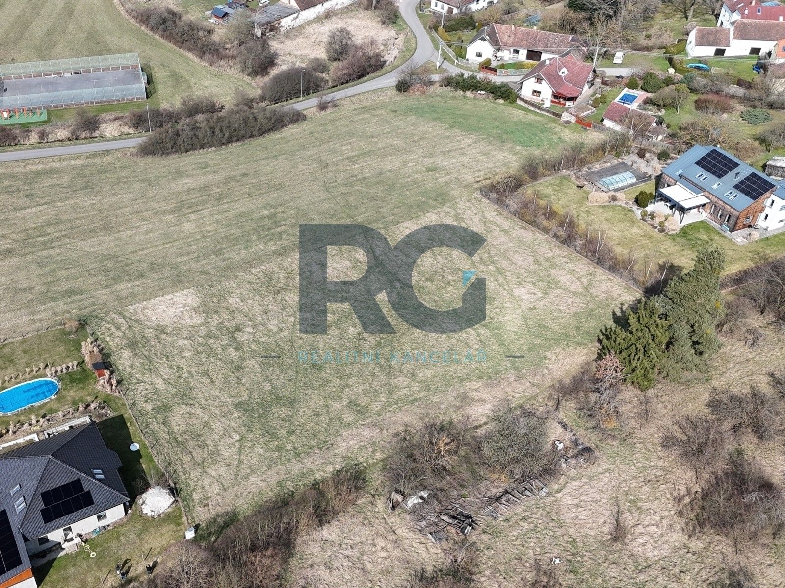Pozemky pro bydlení, Čížová Topělec, 1 600 m² - 1