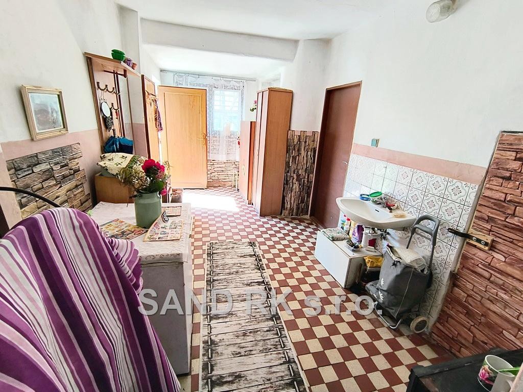 Prodej rodinný dům - Hřbitovní, Koloveč, 145 m² - 5