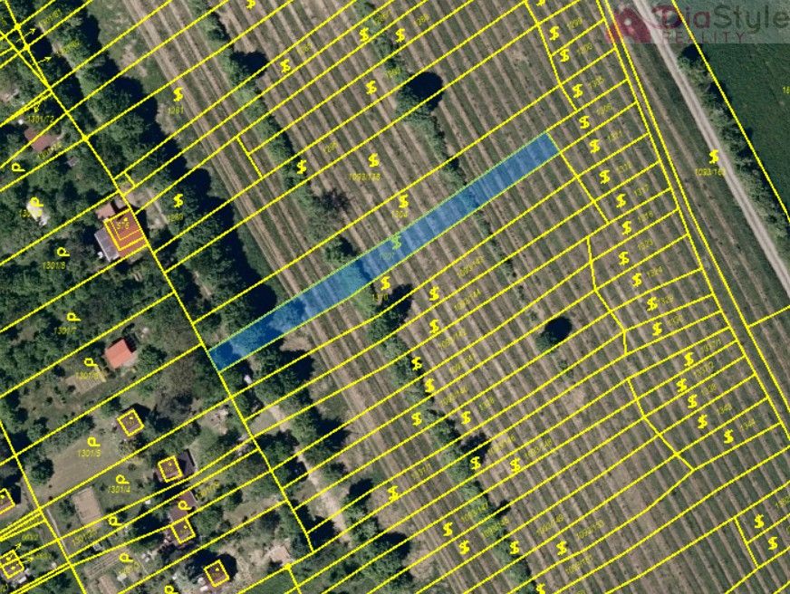 Prodej pozemek pro bydlení - Buchlovice, 687 08