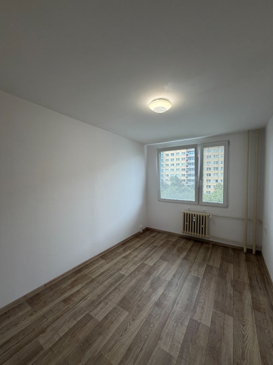 2+kk, Frýdlantská, Praha - Kobylisy, 43 m² - 2