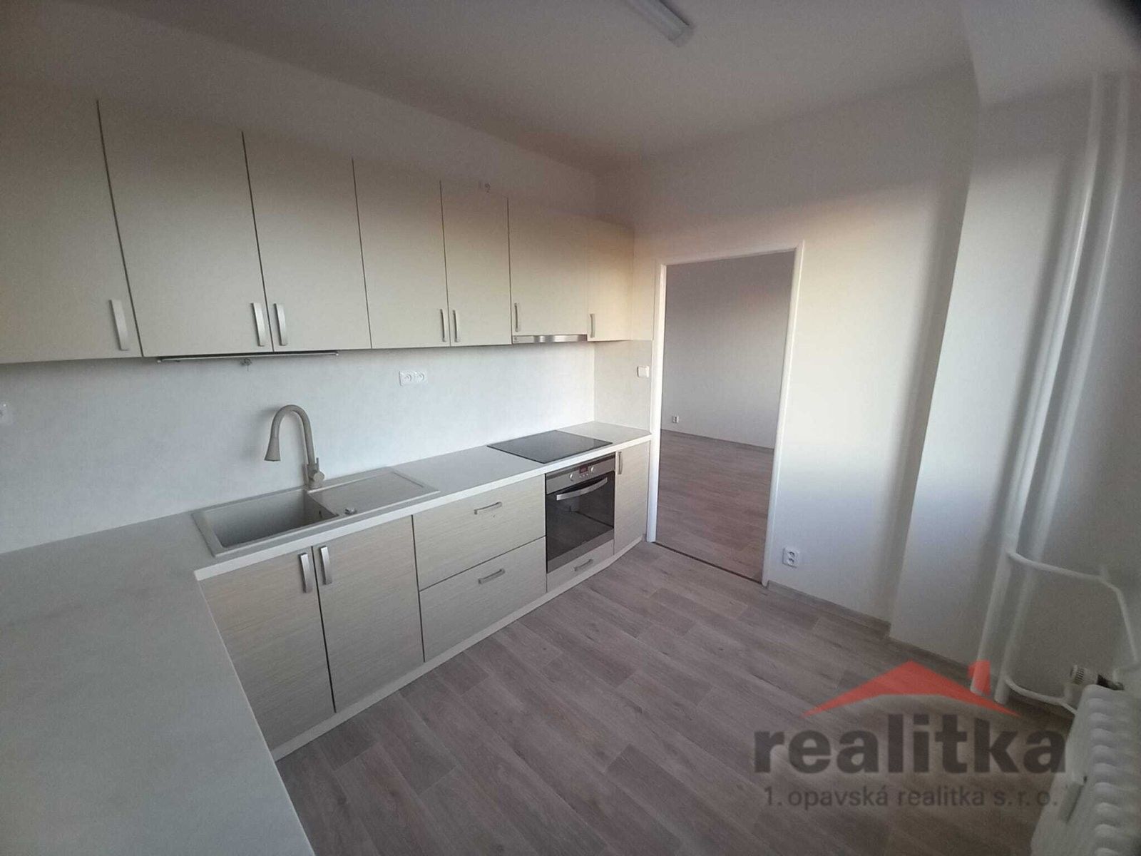 1+1, Edvarda Beneše, Opava, 35 m²