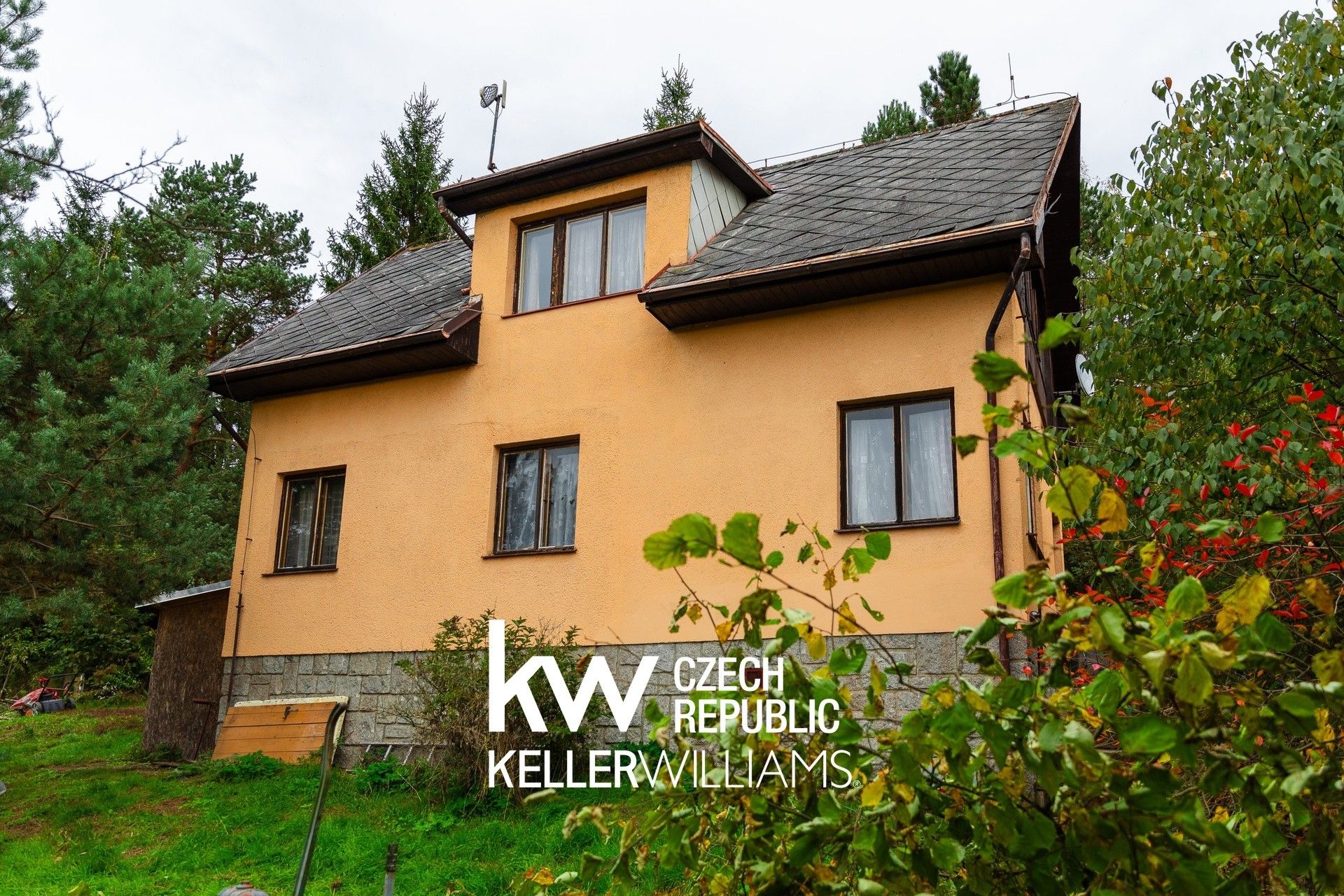 Chalupy, K Rybníku, Hrusice, 100 m²