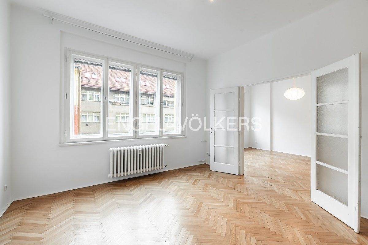 Pronájem byt 2+1 - Veletržní 197, Praha, 60 m²