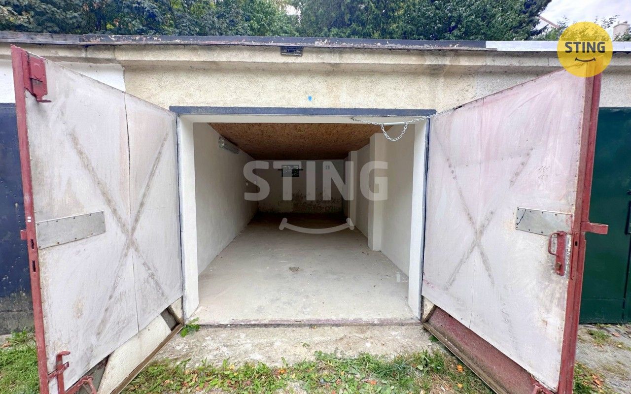 Garáže, Jejkov, Třebíč, 23 m²