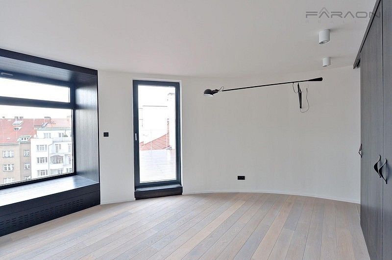 Byt 2+kk · 60 m² · Praha - Vinohrady, okres Praha 3, Hlavní město Praha - 4