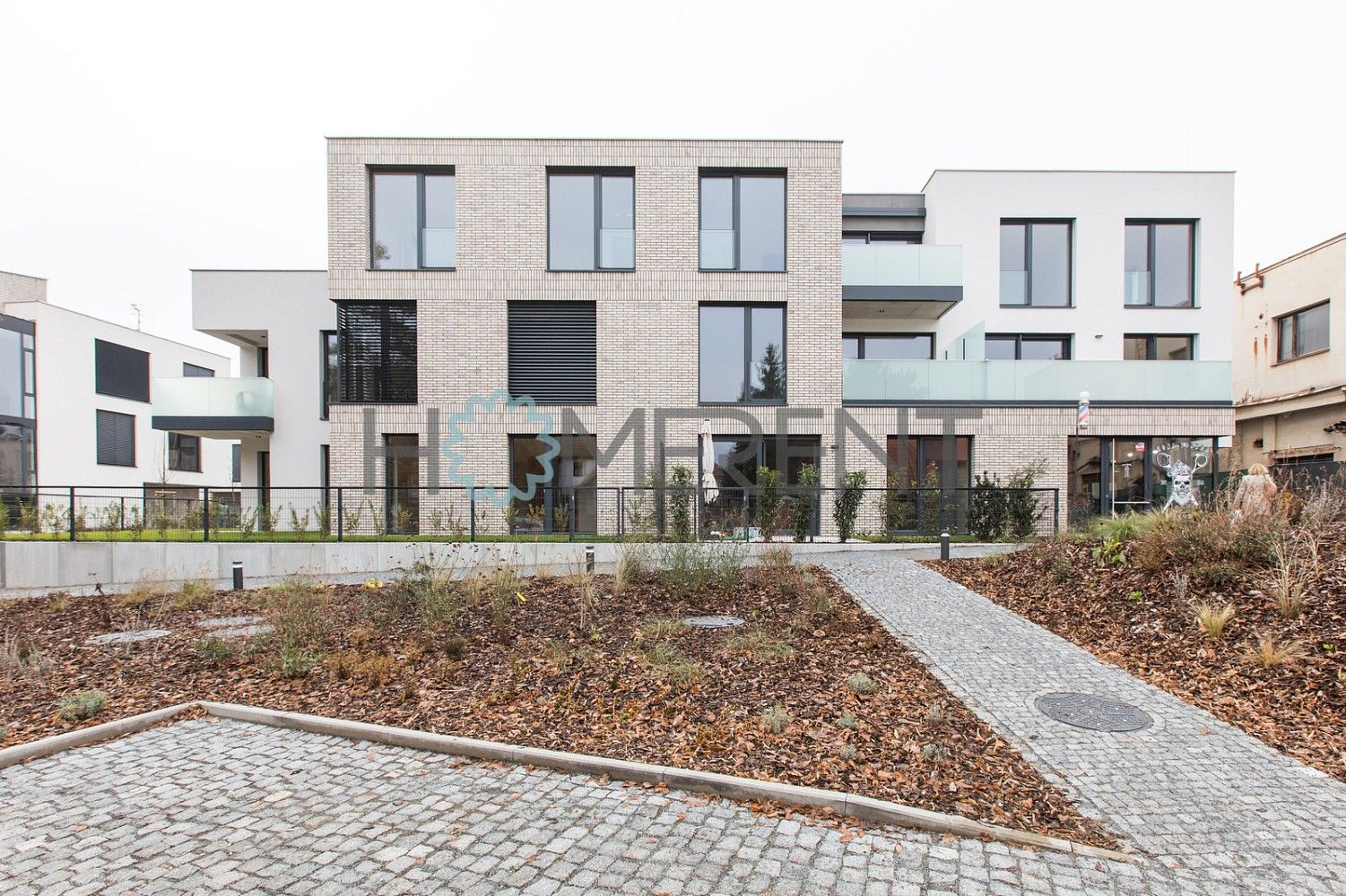 Pronájem byt 1+kk - Ke Hřišti, Černošice, okres Praha-západ, 34 m² - 5