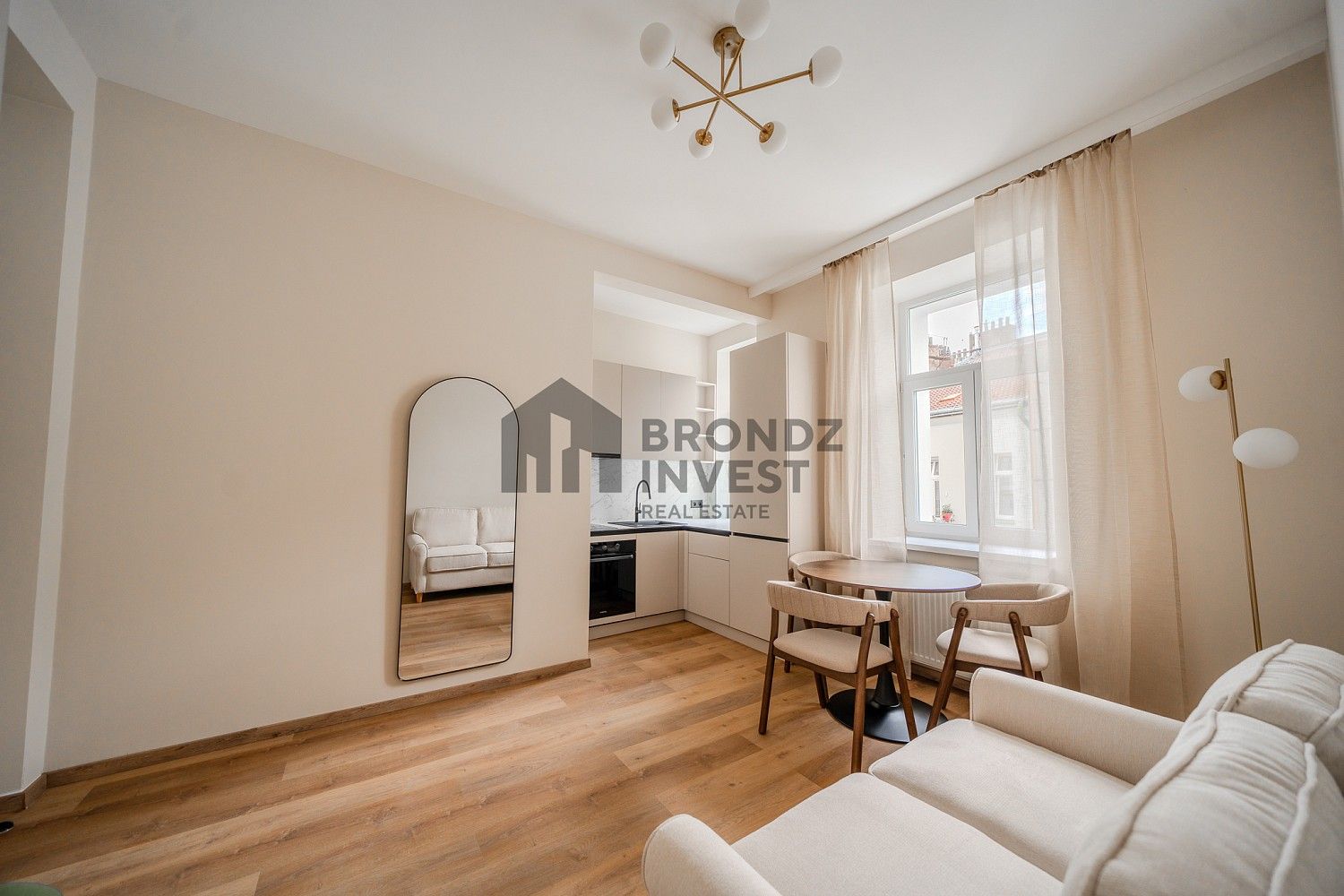 2+kk, Praha, Hlavní město Praha, 38 m² - 2
