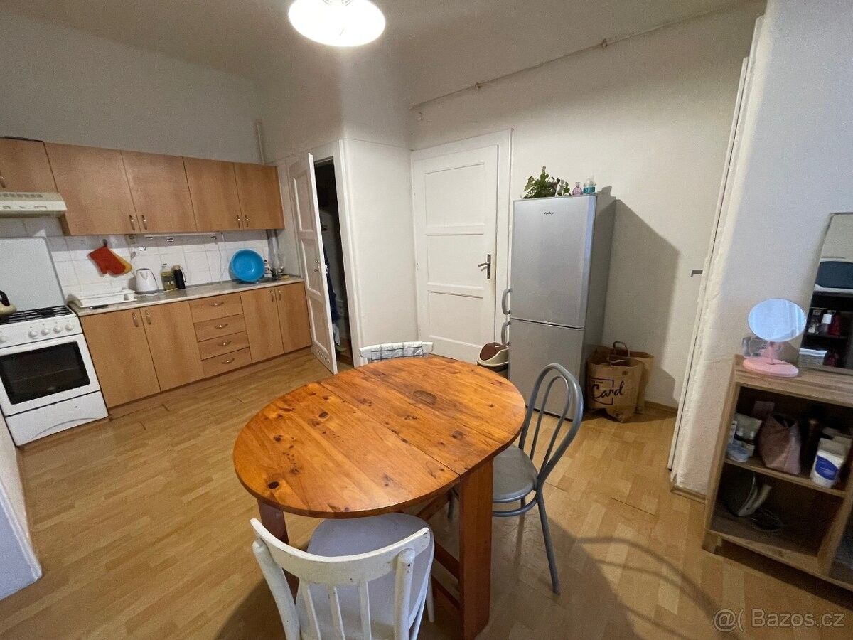 Byty, Olomouc, 779 00