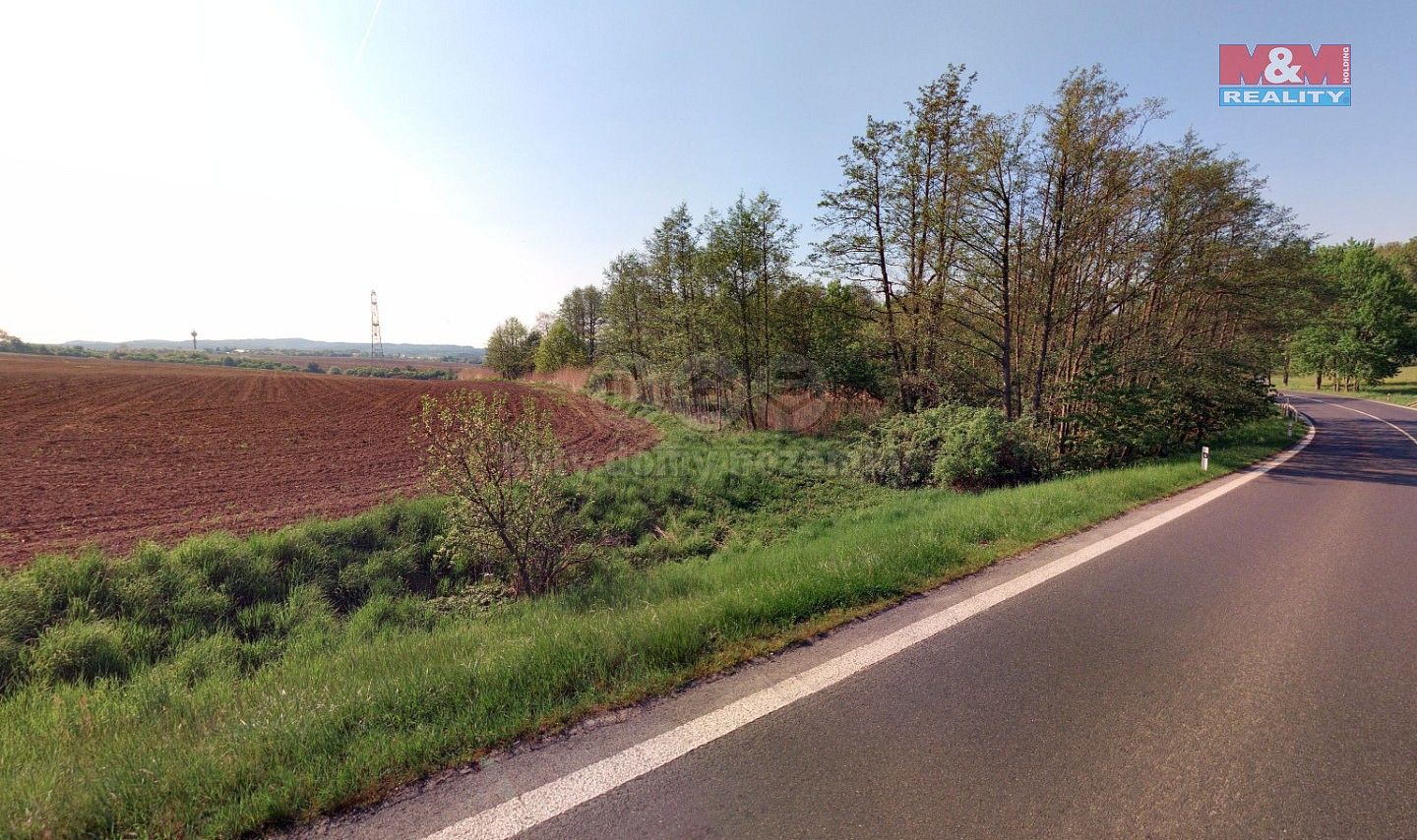 Les, 13 318 m²