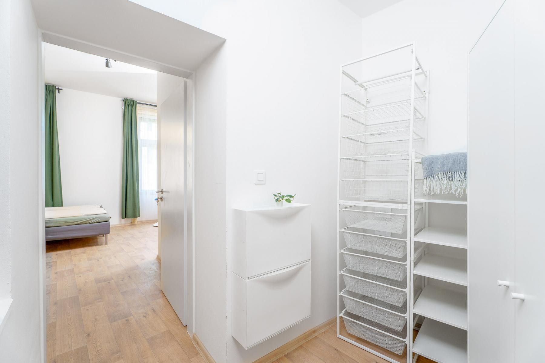 Pronájem byt 1+kk - Kateřinská, Praha, 31 m² - 5