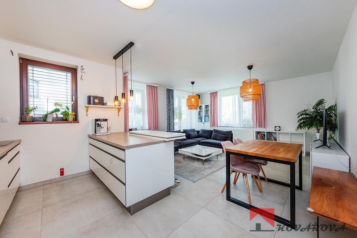 Byt 3+kk · 95 m² · Provázkova, Praha 4 - Modřany - 3