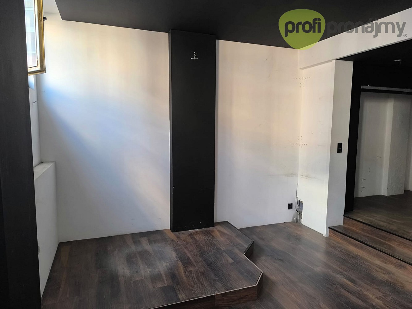 Sklad · 521 m² · Šedesátá, Zlín - 3