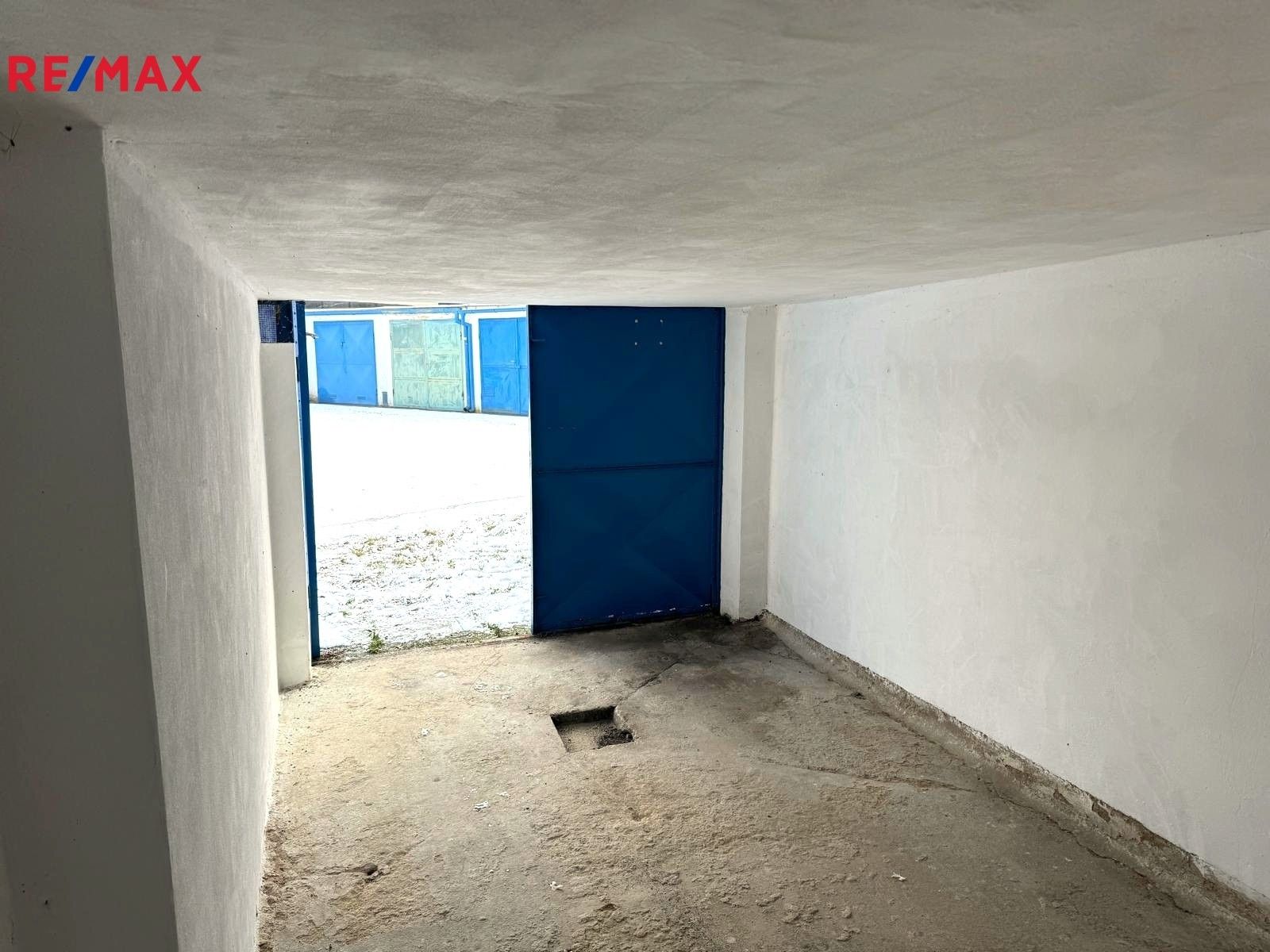 Prodej garáž - Terezínská 608, Lovosice, 19 m²