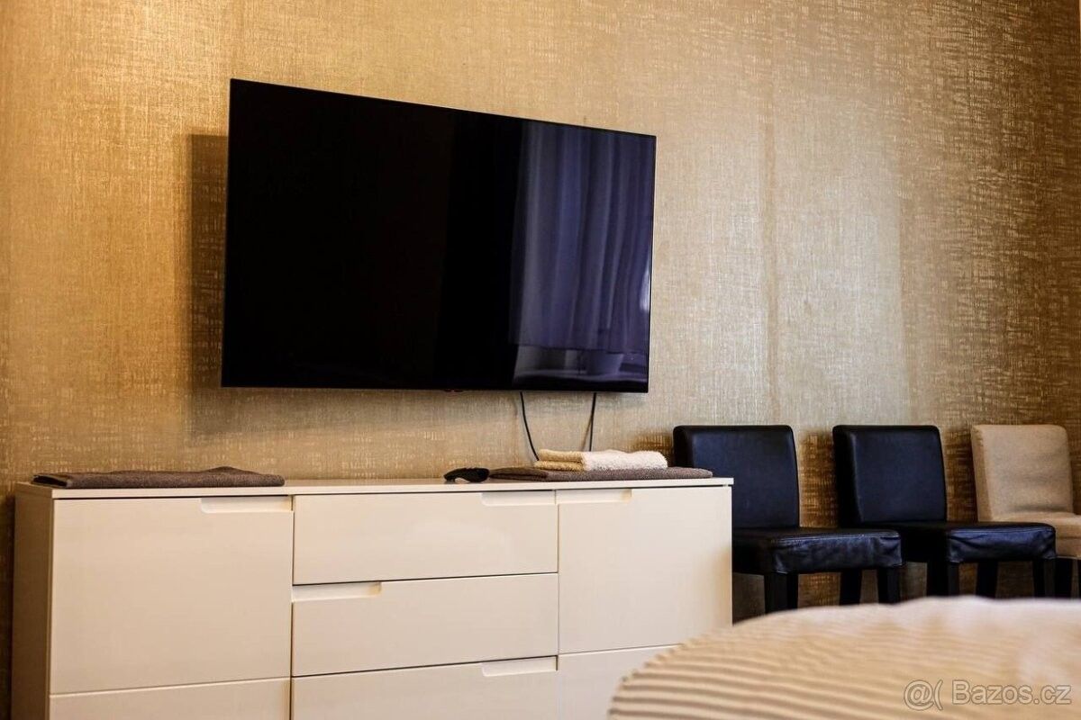 Pronájem byt - Praha, 102 00