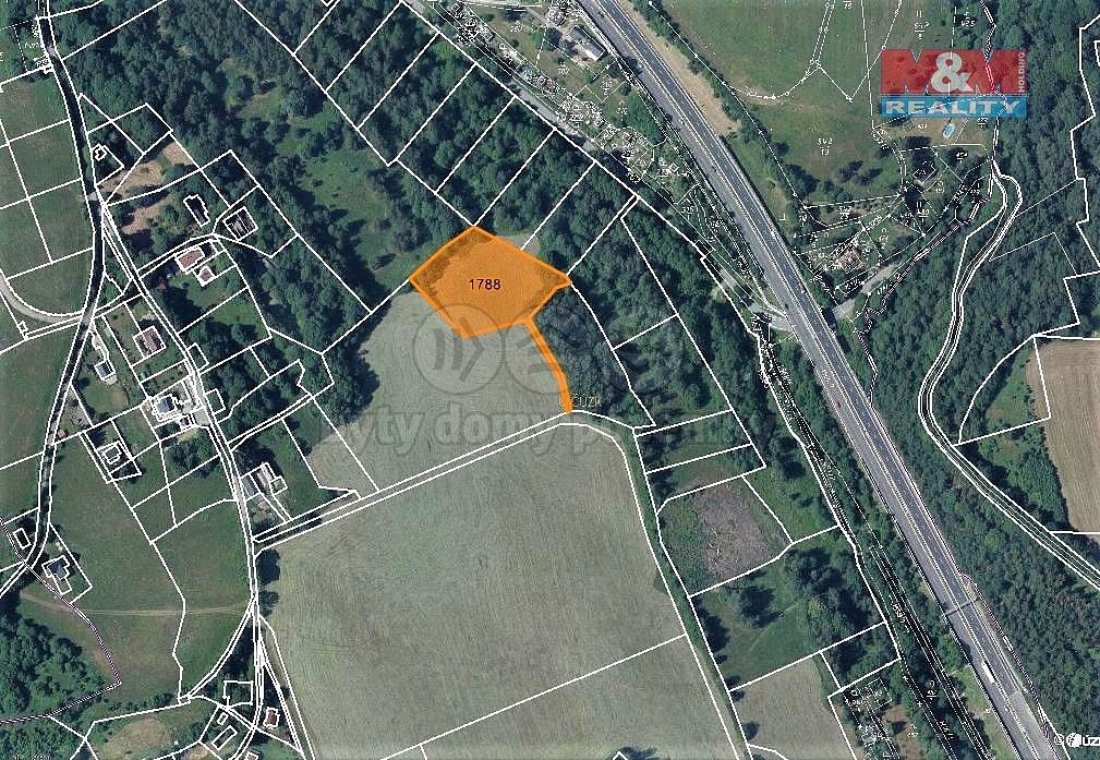 Louka, 5 007 m²