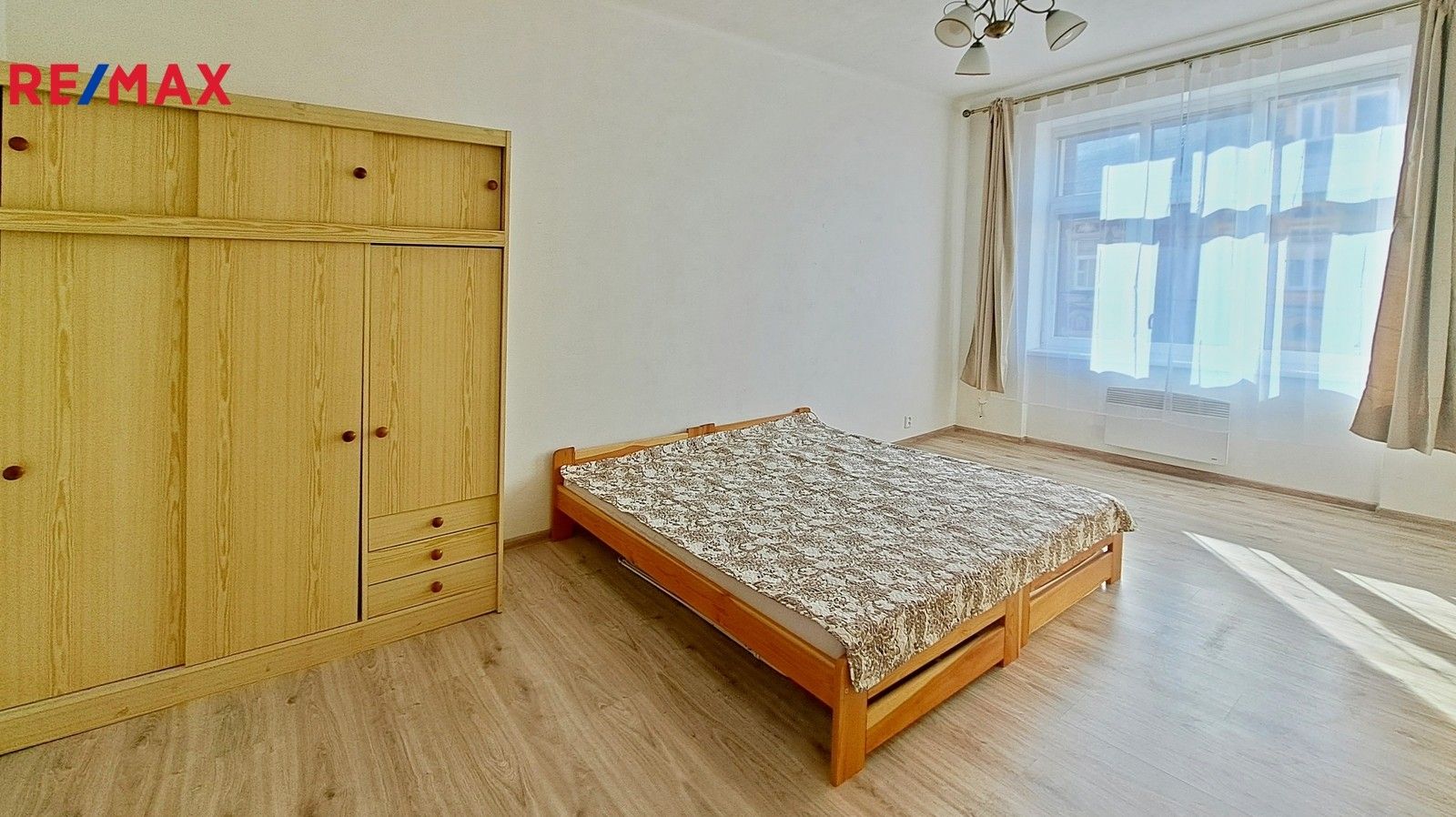 Pronájem byt 1+1 - Dobrovodská 153, České Budějovice, 42 m²