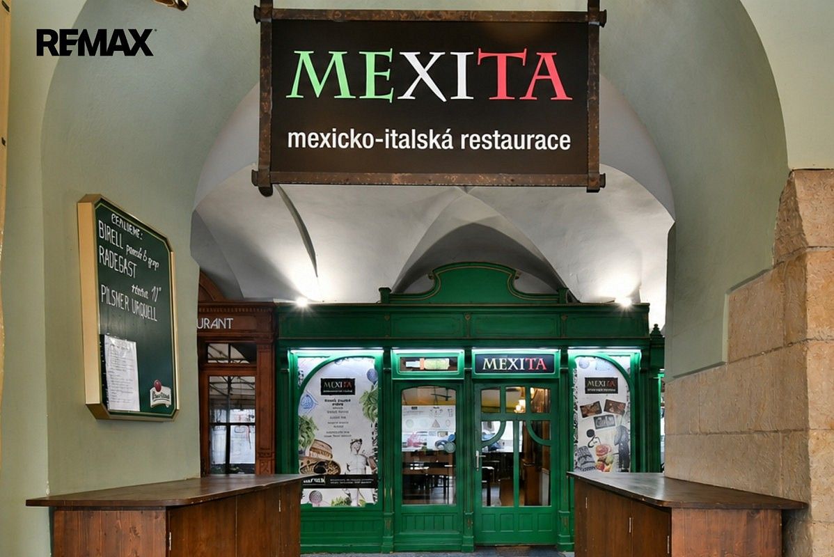 Restaurace, Hradec Králové, Královéhradecký kraj, 350 m² - 1