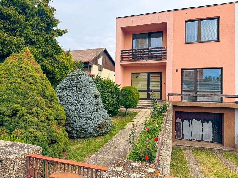 Rodinné domy, Jihlava, Kraj Vysočina, 230 m² - 1