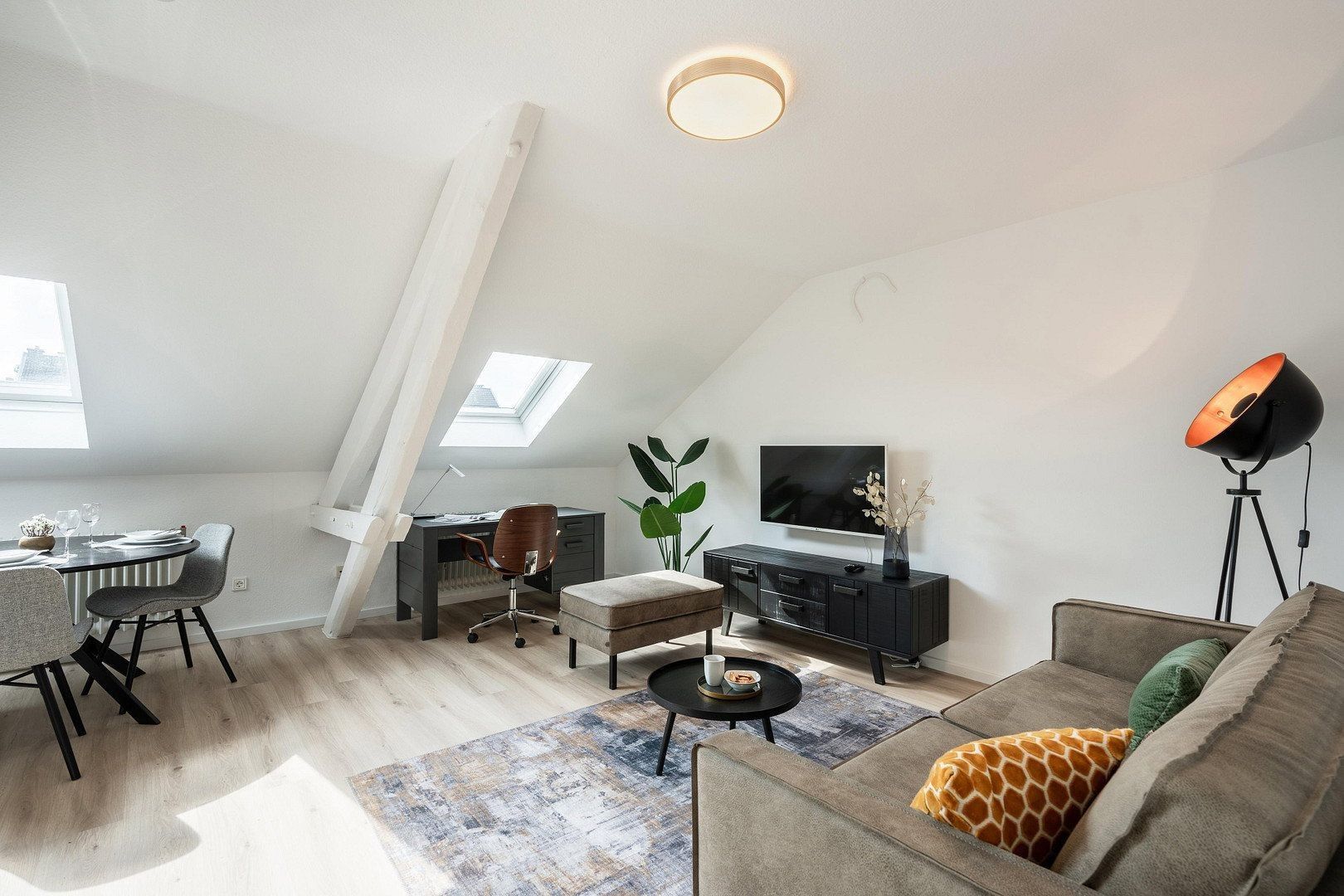 Pronájem byt 2+1 - Kapellenstr. 43, , Severní Porýní-Vestfálsko, 52 m² - 5