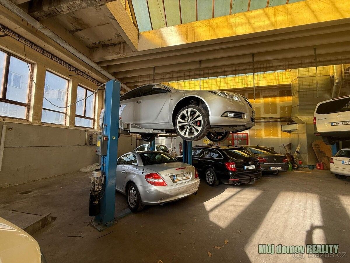 Ostatní, Praha, 104 00