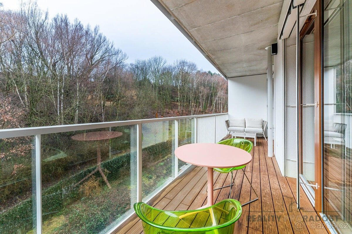 Pronájem byt - Praha, 150 00